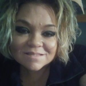 Meet your Posher, Kelli